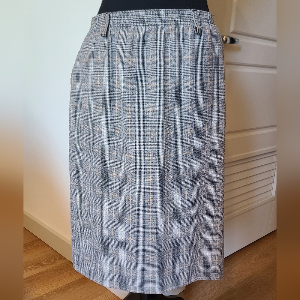 Gray Midi Pencil Skirt for Work